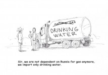 Gas vs. apă